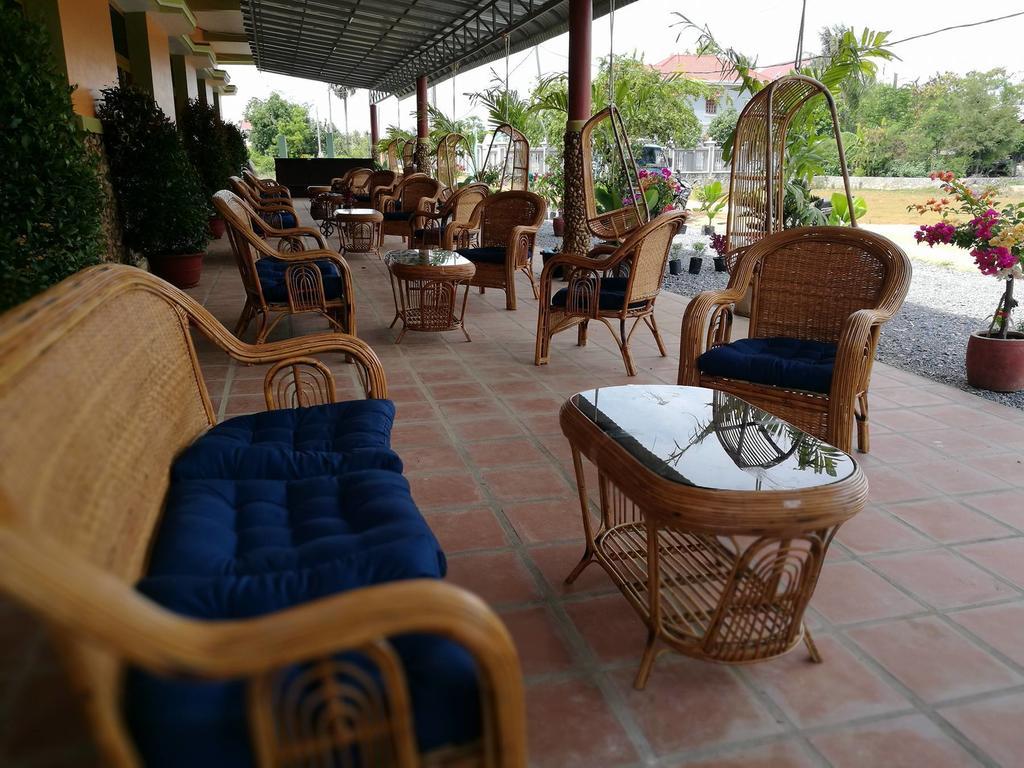 Nomads Guesthouse Кампот Екстер'єр фото