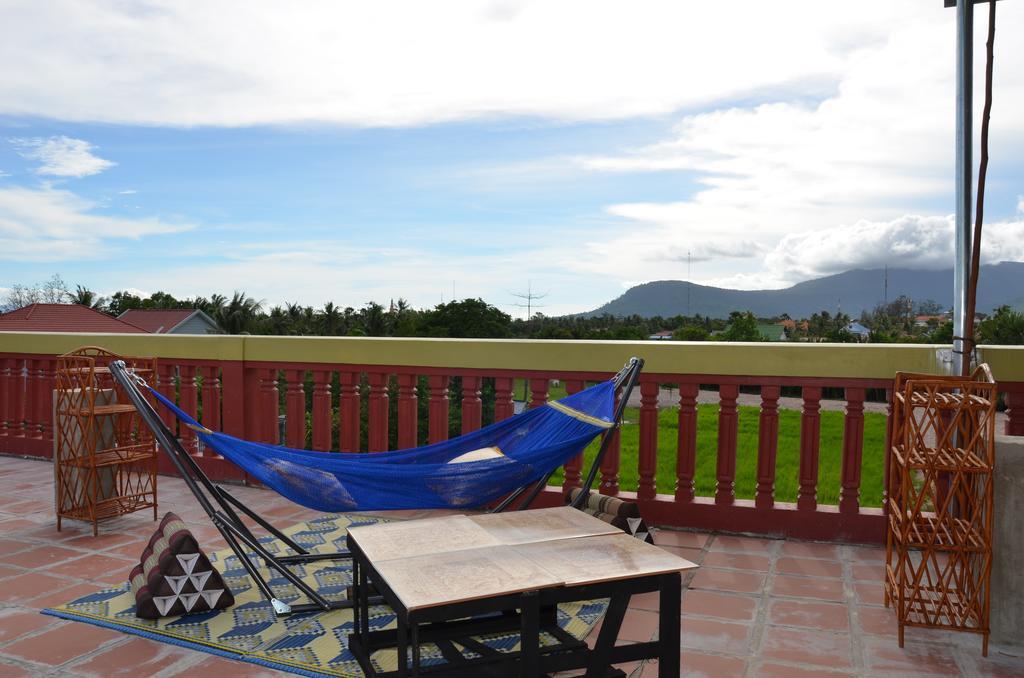 Nomads Guesthouse Кампот Екстер'єр фото